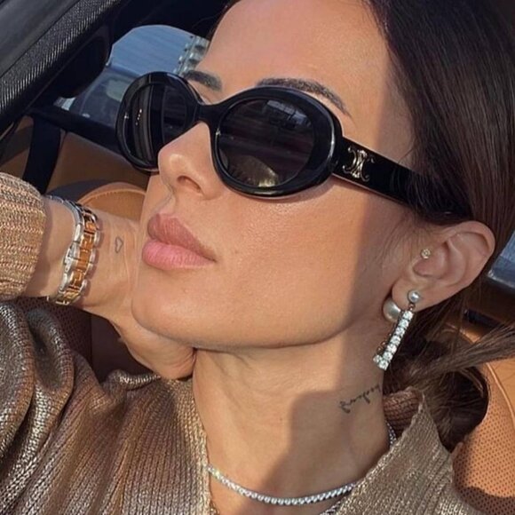 Celine CL40194U 01A Sunglasses Shiny Black Oval Frame, Smoke Lenses - Picture 1 of 13